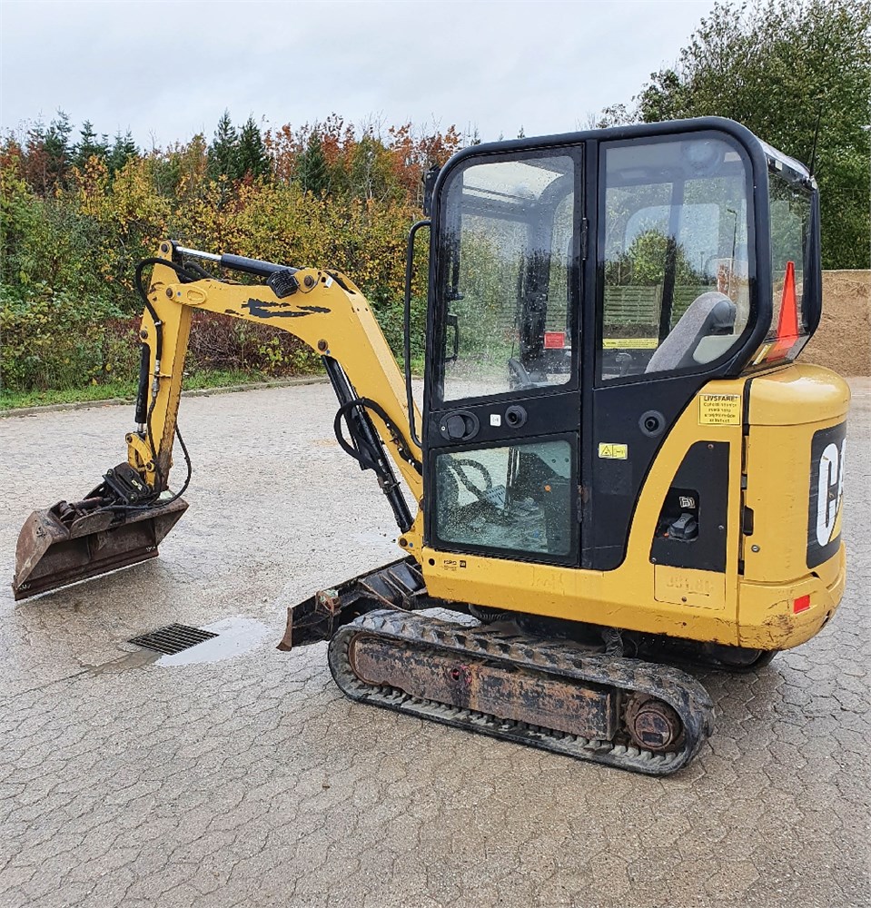 2012 Caterpillar 301.8 C - Image 15