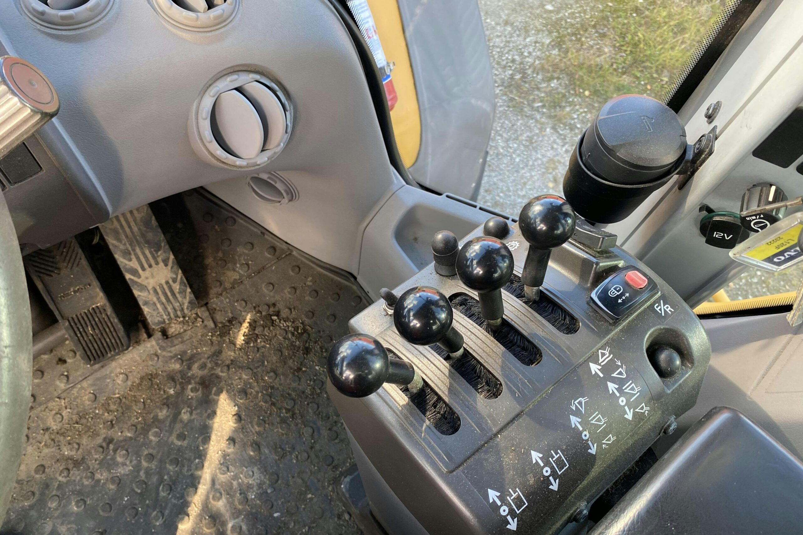 2007 Volvo L120F - Image 7