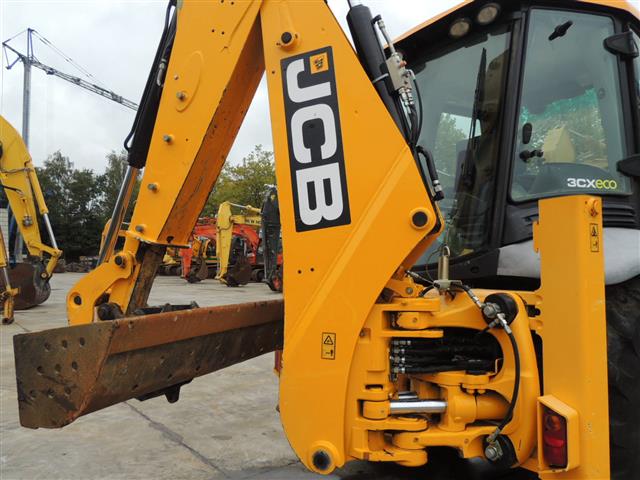 2011 JCB 3CX - Image 7
