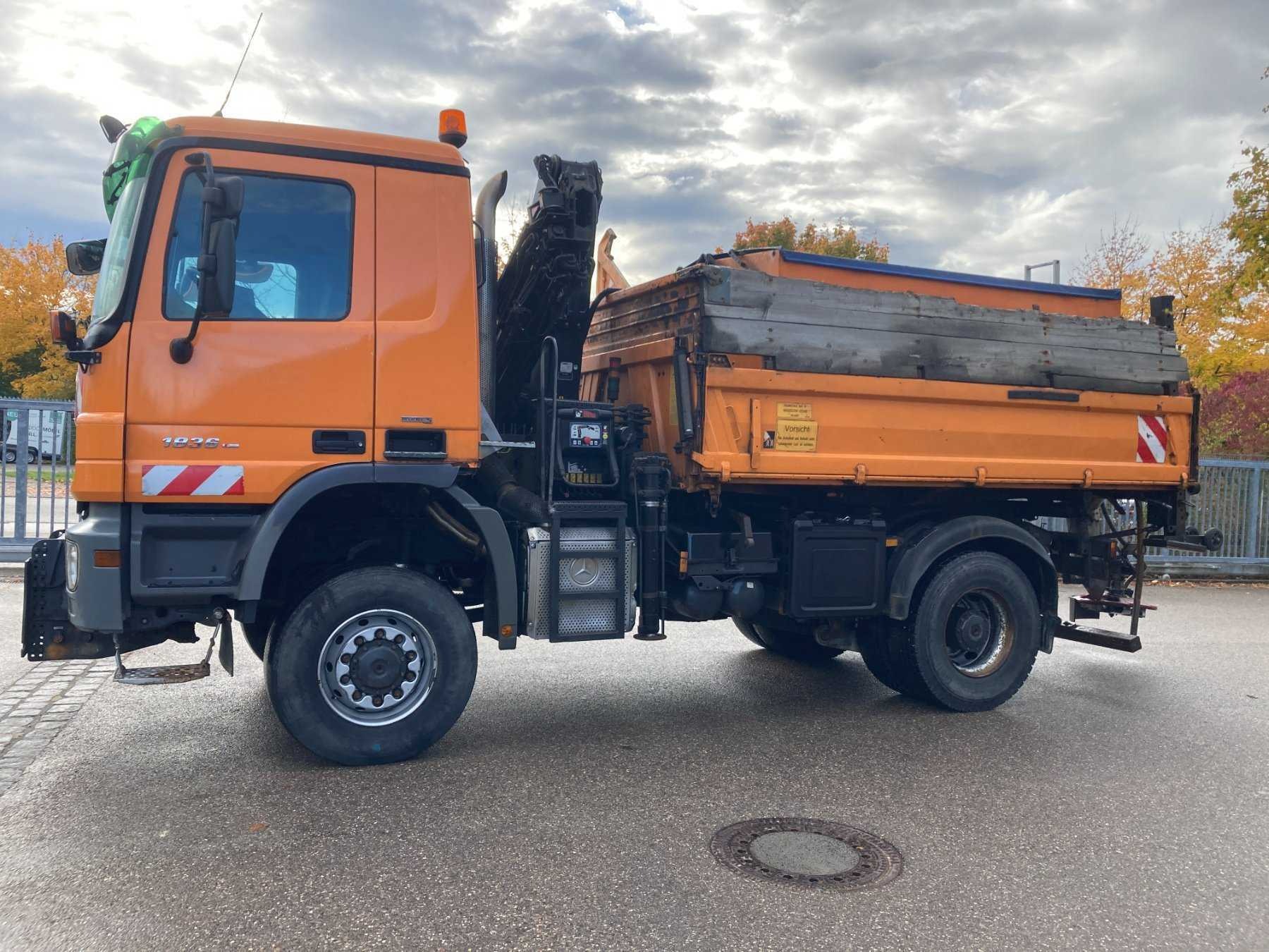 2007 Mercedes Benz Actros 2 axle