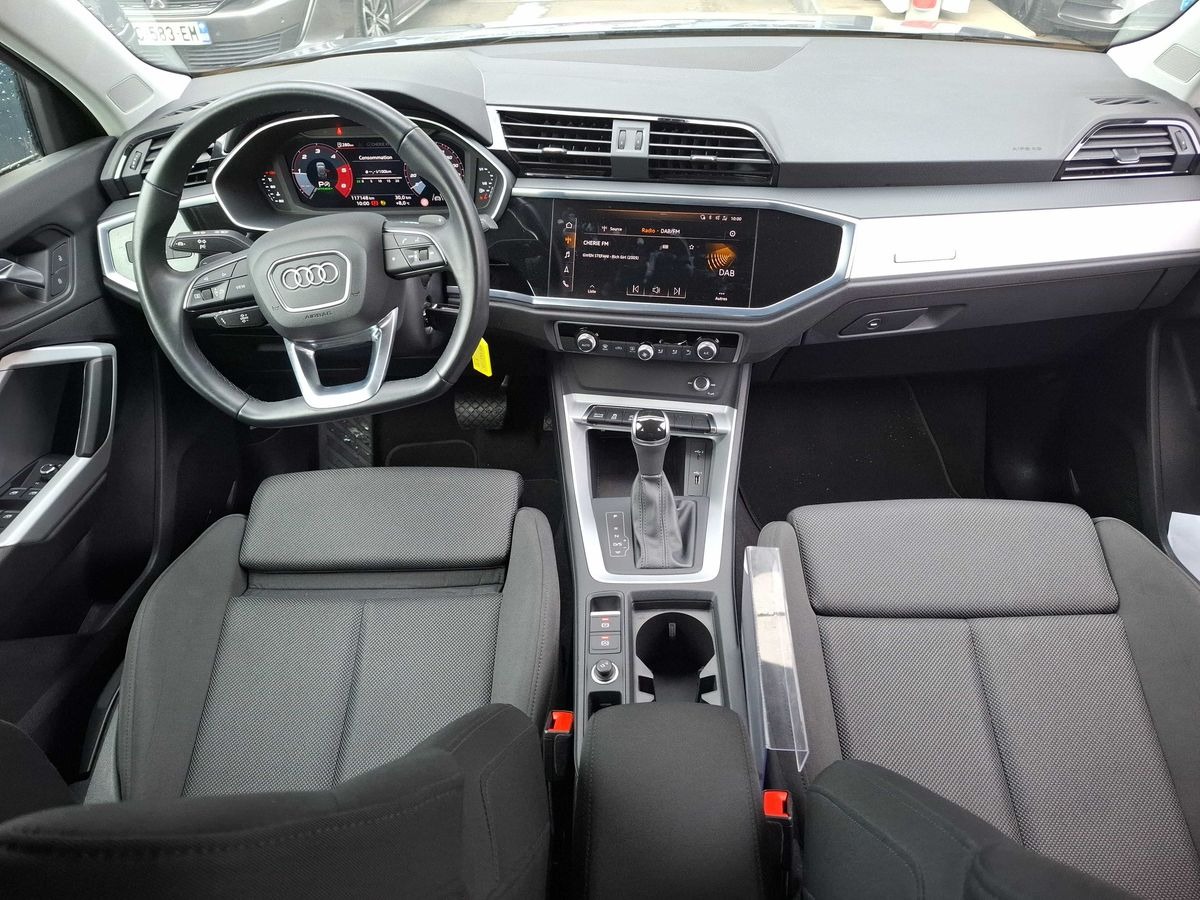 2020 Audi Q3 35 TDI Business Line - Image 12